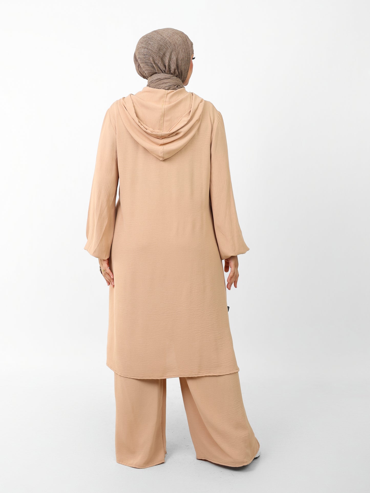 Dali Wear – Ensemble Beige Élégant