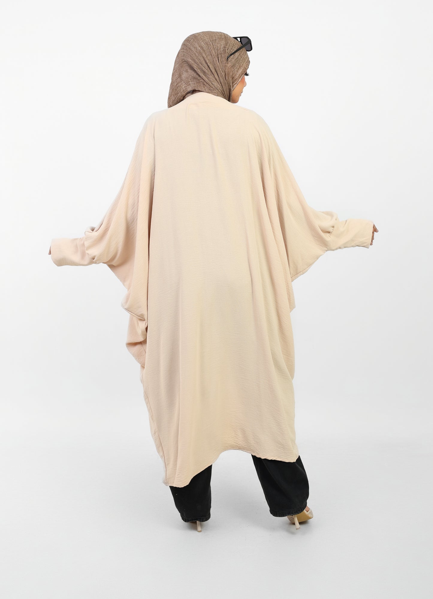 Dali Wear – Ensemble Robe Élégant Beige